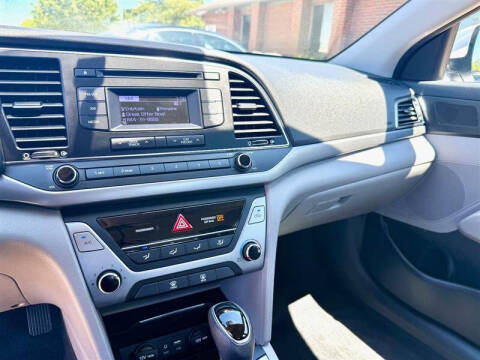 2017 Hyundai Elantra