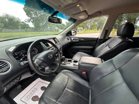 2014 Nissan Pathfinder Hybrid Platinum