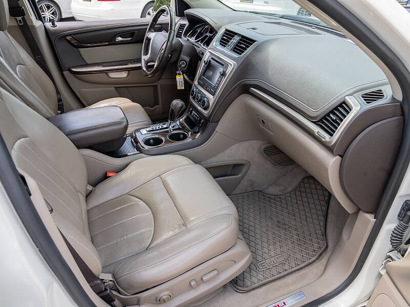 2014 GMC Acadia Denali