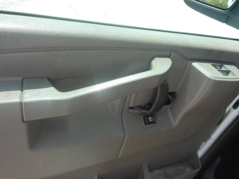 2018 Chevrolet Express 2500