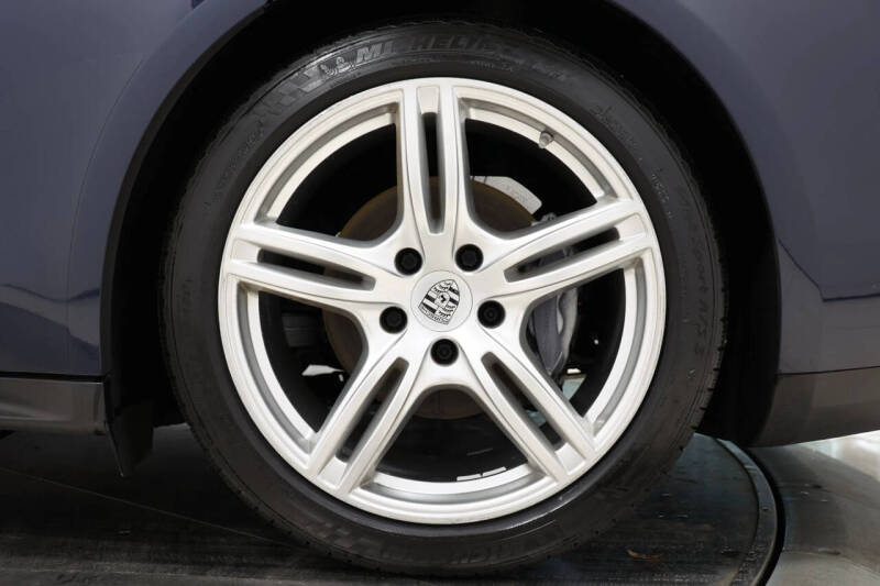 2018 Porsche Panamera