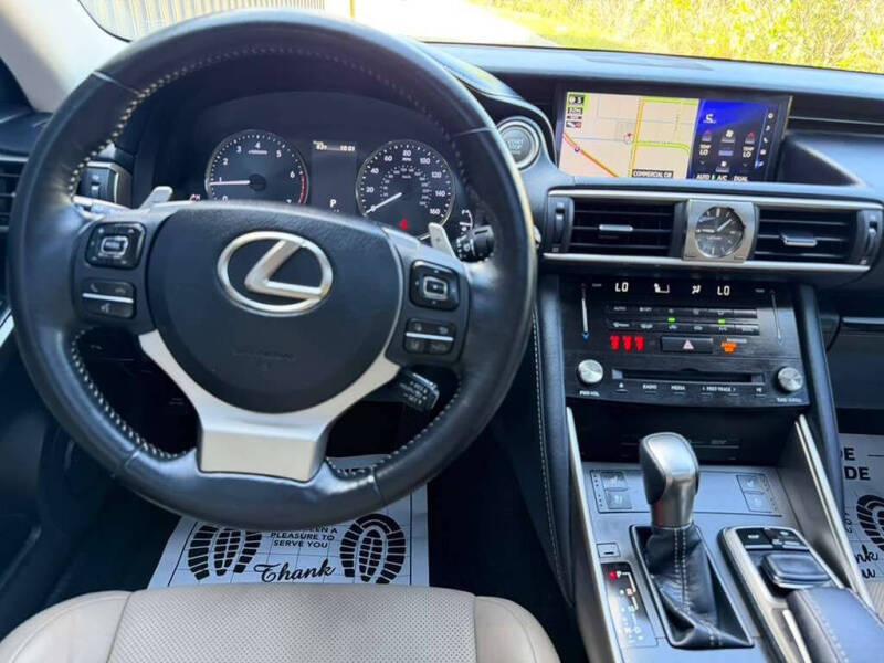 2018 Lexus IS 300