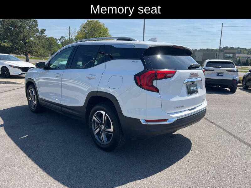 2021 GMC Terrain SLT