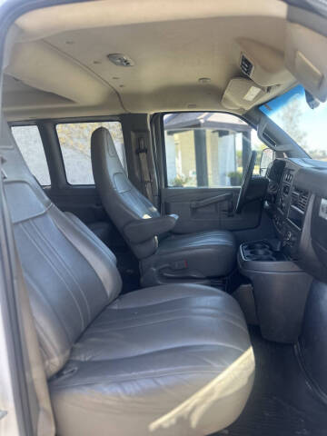 2016 Chevrolet Express LS 2500