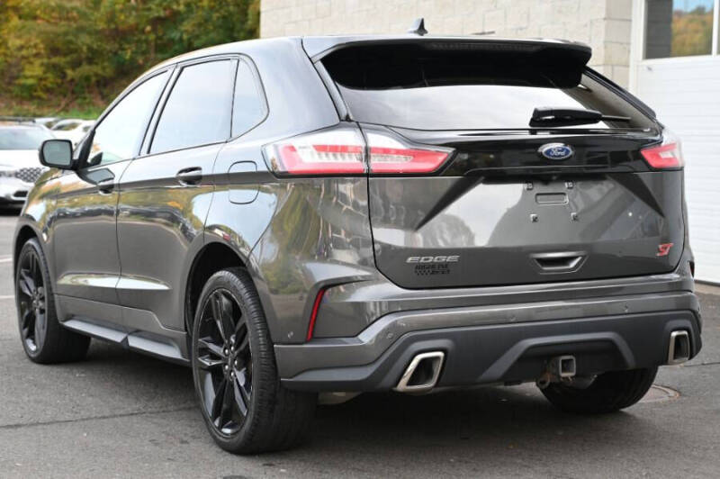 2020 Ford Edge ST
