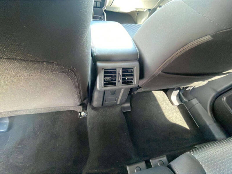 2019 Mitsubishi Outlander ES