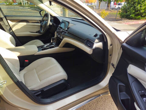 2018 Honda Accord EX