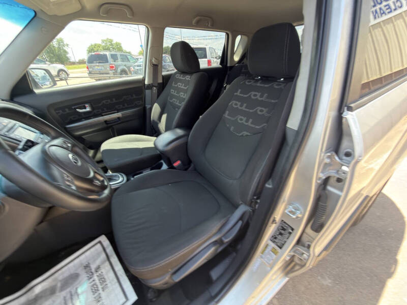 2012 Kia Soul +