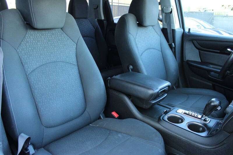 2015 GMC Acadia SLE-1