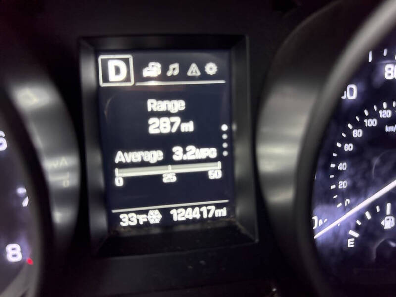 2017 Hyundai Santa Fe SE