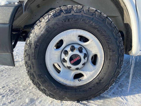 2024 GMC Savana 2500