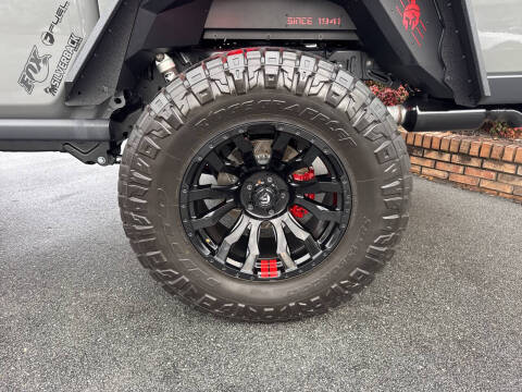 2021 Jeep Gladiator Willys