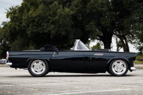 1956 Ford Thunderbird
