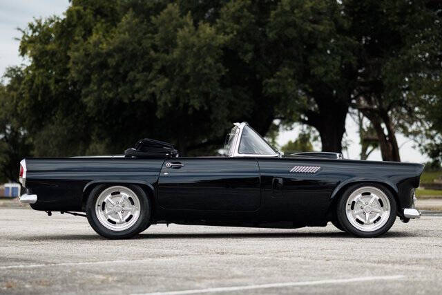 1956 Ford Thunderbird