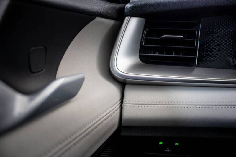 2025 Volkswagen Tiguan SE 4Motion