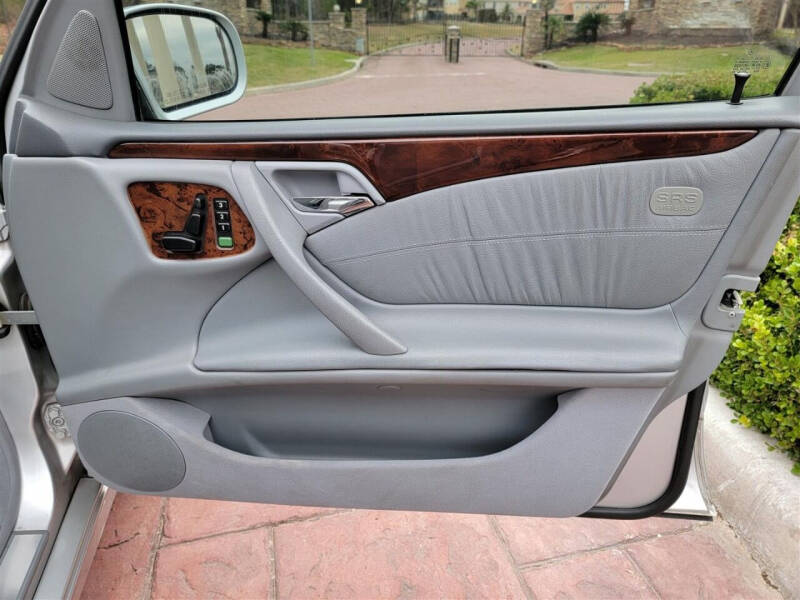 2001 Mercedes-Benz E-Class E 430 4MATIC