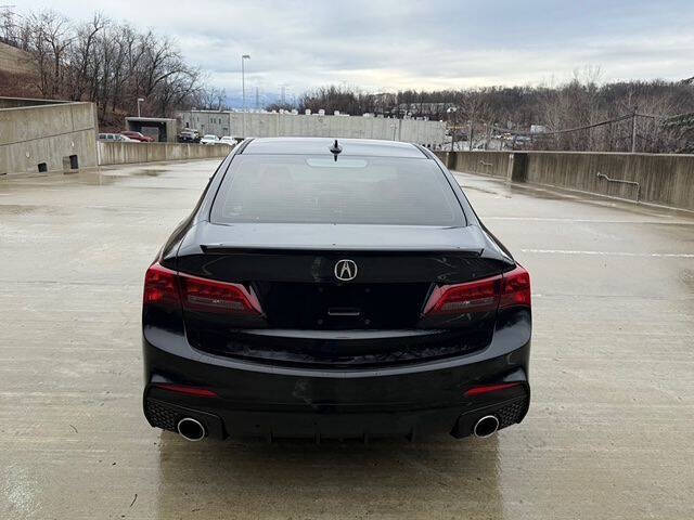2019 Acura TLX