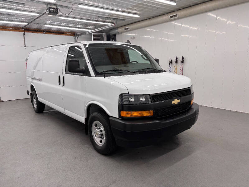 2023 Chevrolet Express 3500