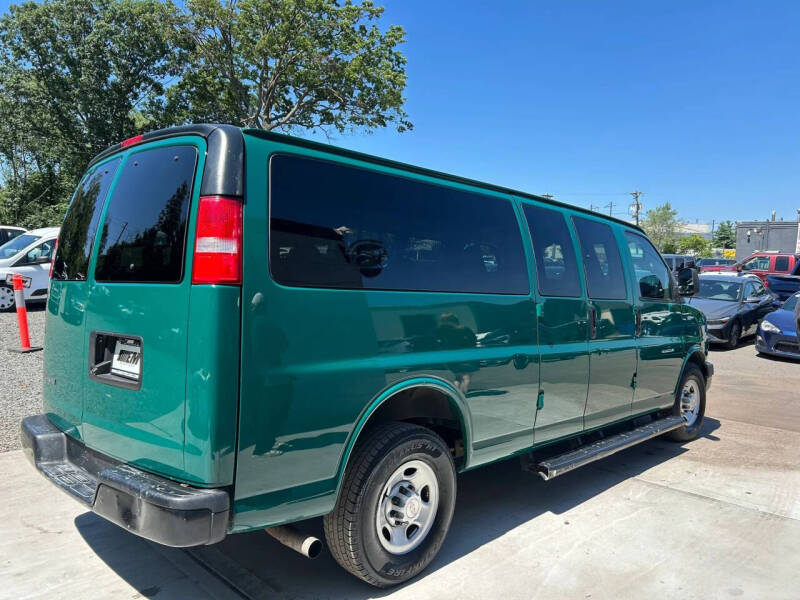 2019 Chevrolet Express LS 3500