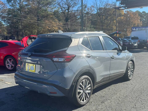 2023 Nissan Kicks SV