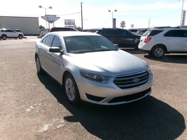 2015 Ford Taurus