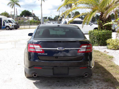 2017 Ford Taurus Limited