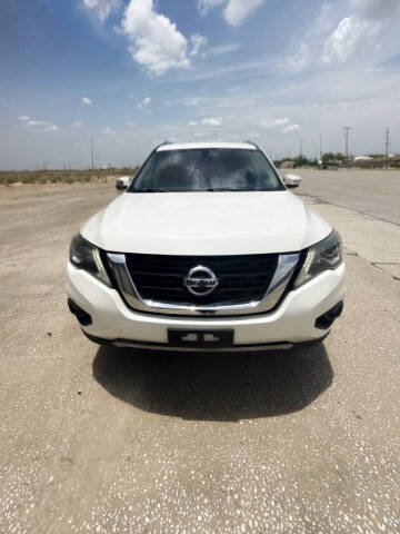 2017 Nissan Pathfinder SL