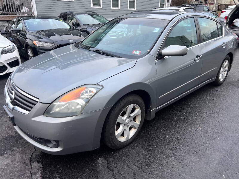 2009 Nissan Altima's photo