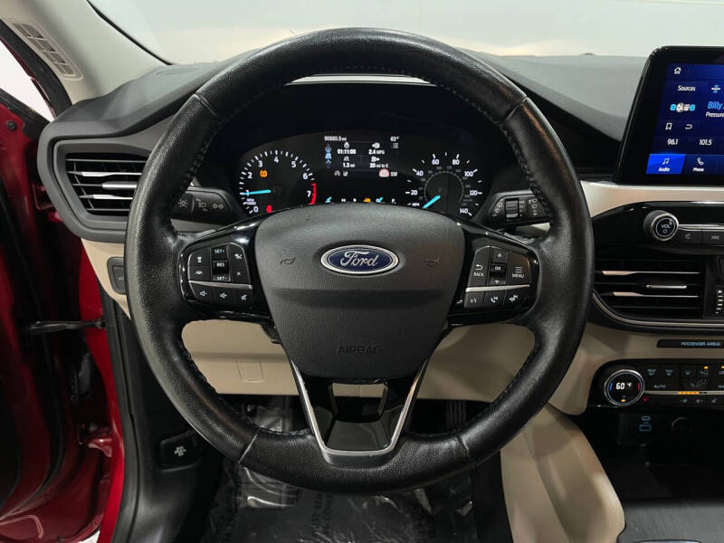 2021 Ford Escape SEL