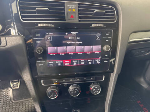 2021 Volkswagen Golf GTI S