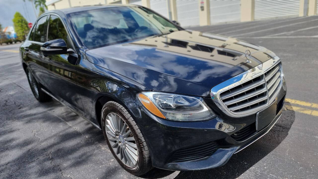 2015 Mercedes-Benz C-Class  - $15,999