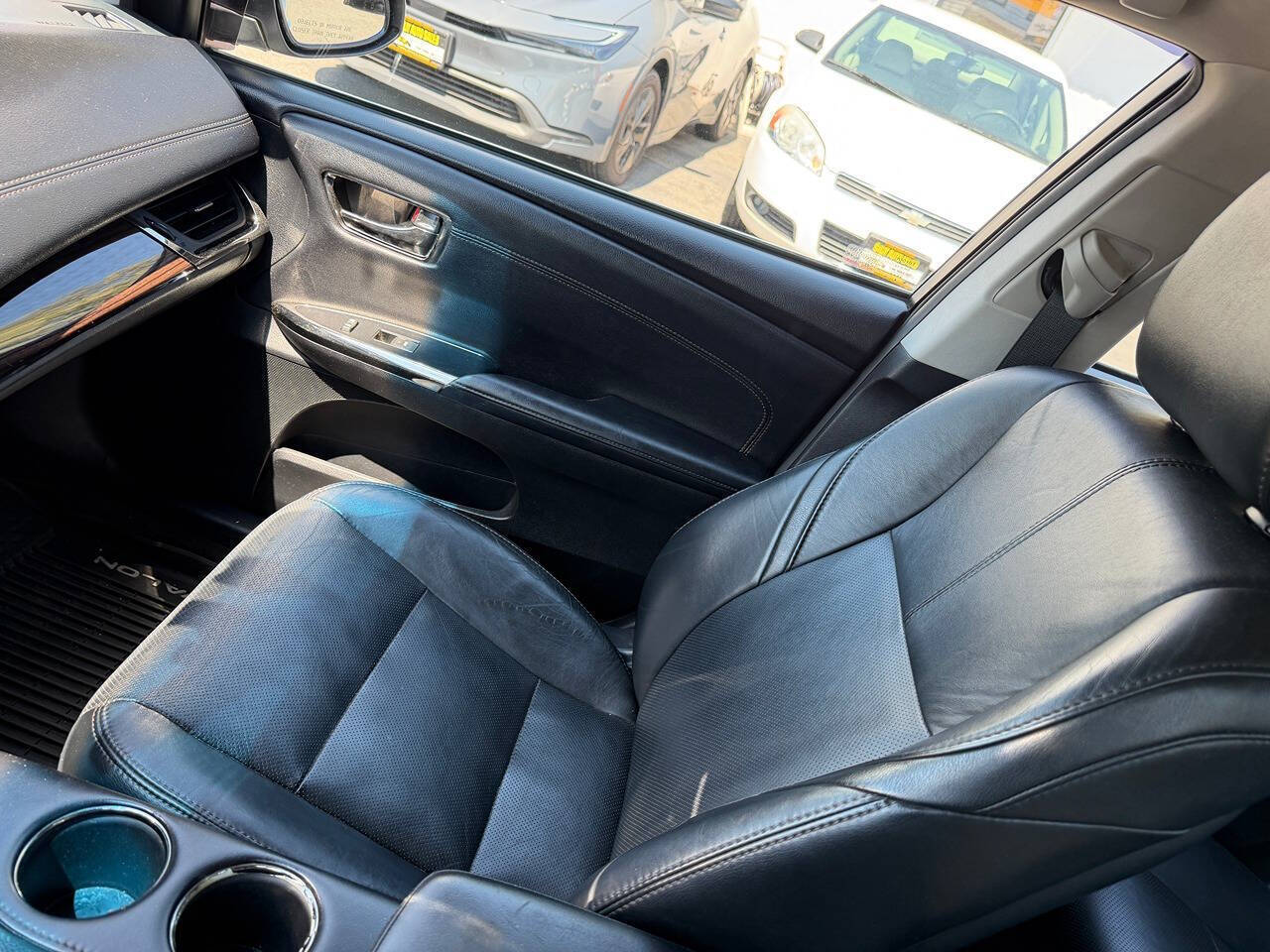 2013 Toyota Avalon 12