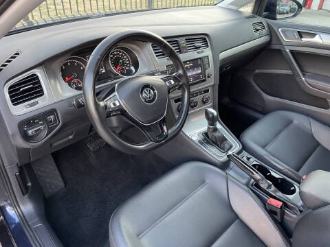 2016 Volkswagen Golf SportWagen TSI SE
