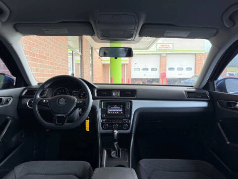 2017 Volkswagen Passat 1.8T S