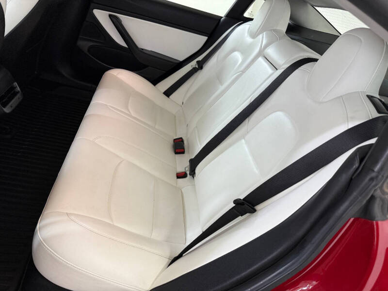 2019 Tesla Model 3 Base photo 42