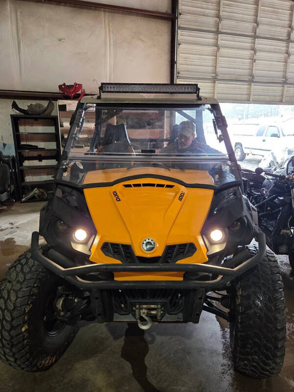2015 Can-Am Commander XT-P 1000R