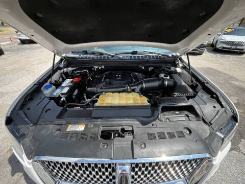 2018 Lincoln Navigator L Select