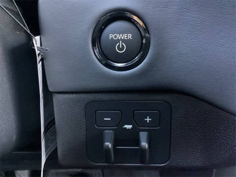 2025 Toyota Sequoia Platinum