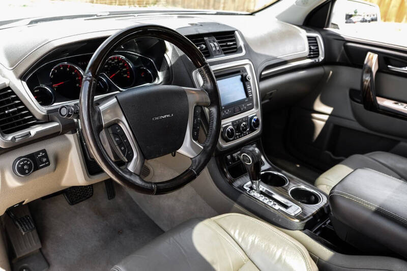 2015 GMC Acadia Denali