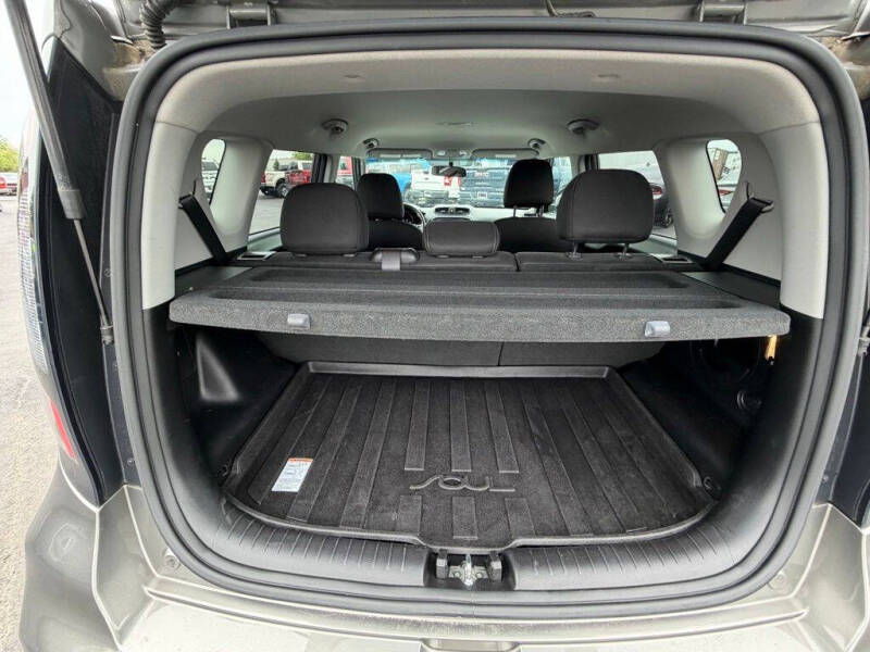 2017 Kia Soul +