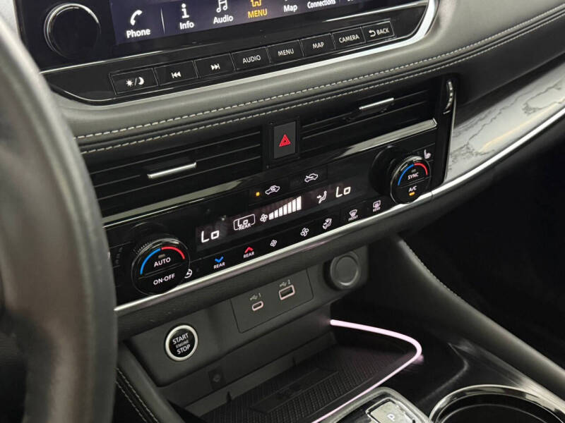 2021 Nissan Rogue Platinum