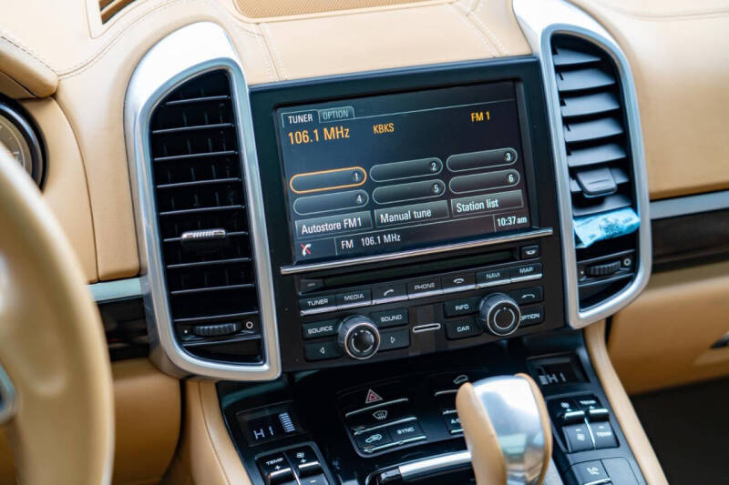 2015 Porsche Cayenne S