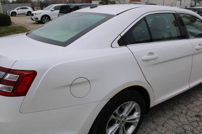 2014 Ford Taurus SEL