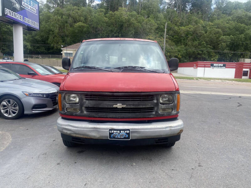 2002 Chevrolet Express 2500