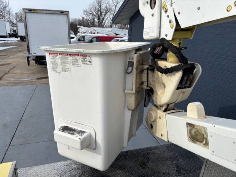 2011 Dodge Ram 5500HD Bucket Truck