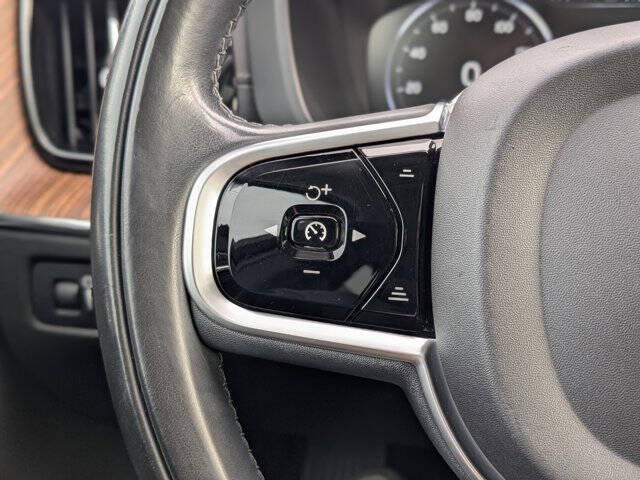 2019 Volvo XC60 T5 Inscription