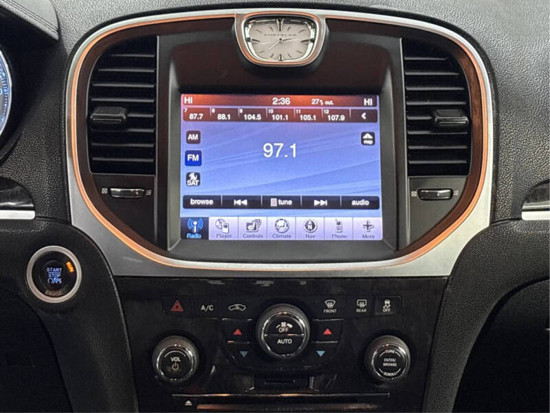 2011 Chrysler 300 Limited