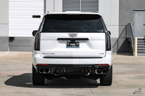 2025 Cadillac Escalade-V