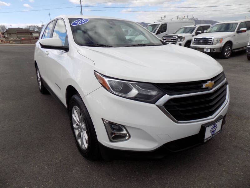2021 Chevrolet Equinox LT's photo