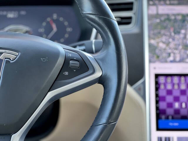 2017 Tesla Model S 90D